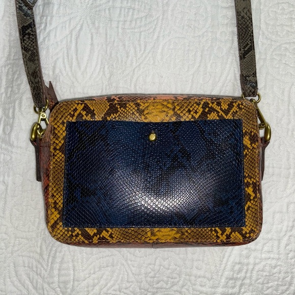 Madewell Transport Camera Bag with matching wallet - Picture 3 of 14